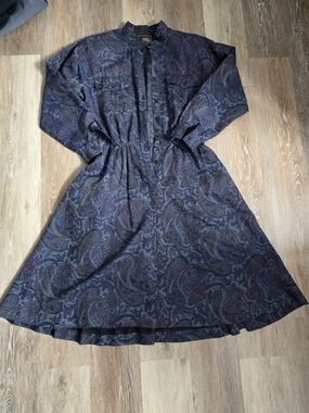 Vintage Paisley Midi Shirtwaist Dress in Navy